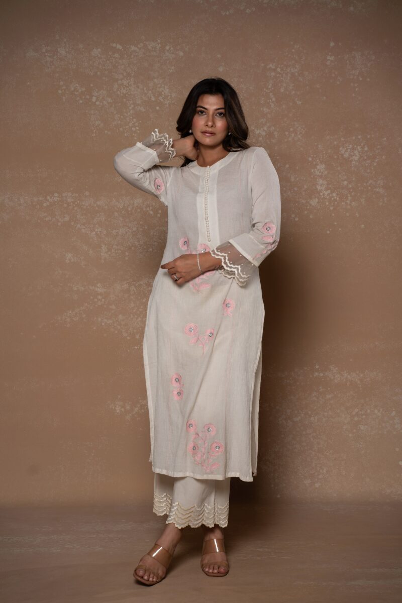 White Embroidered Kurta